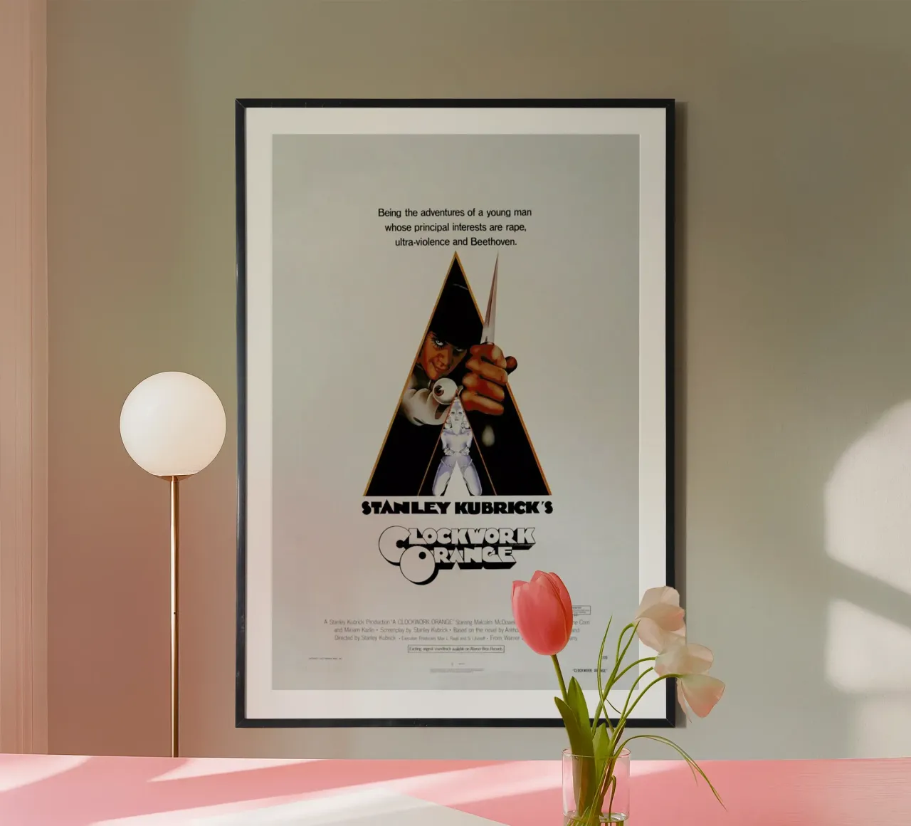 ‘A Clockwork Orange’ Retro Movie Poster carta hahnemühle da Gallery Print and Art Limited