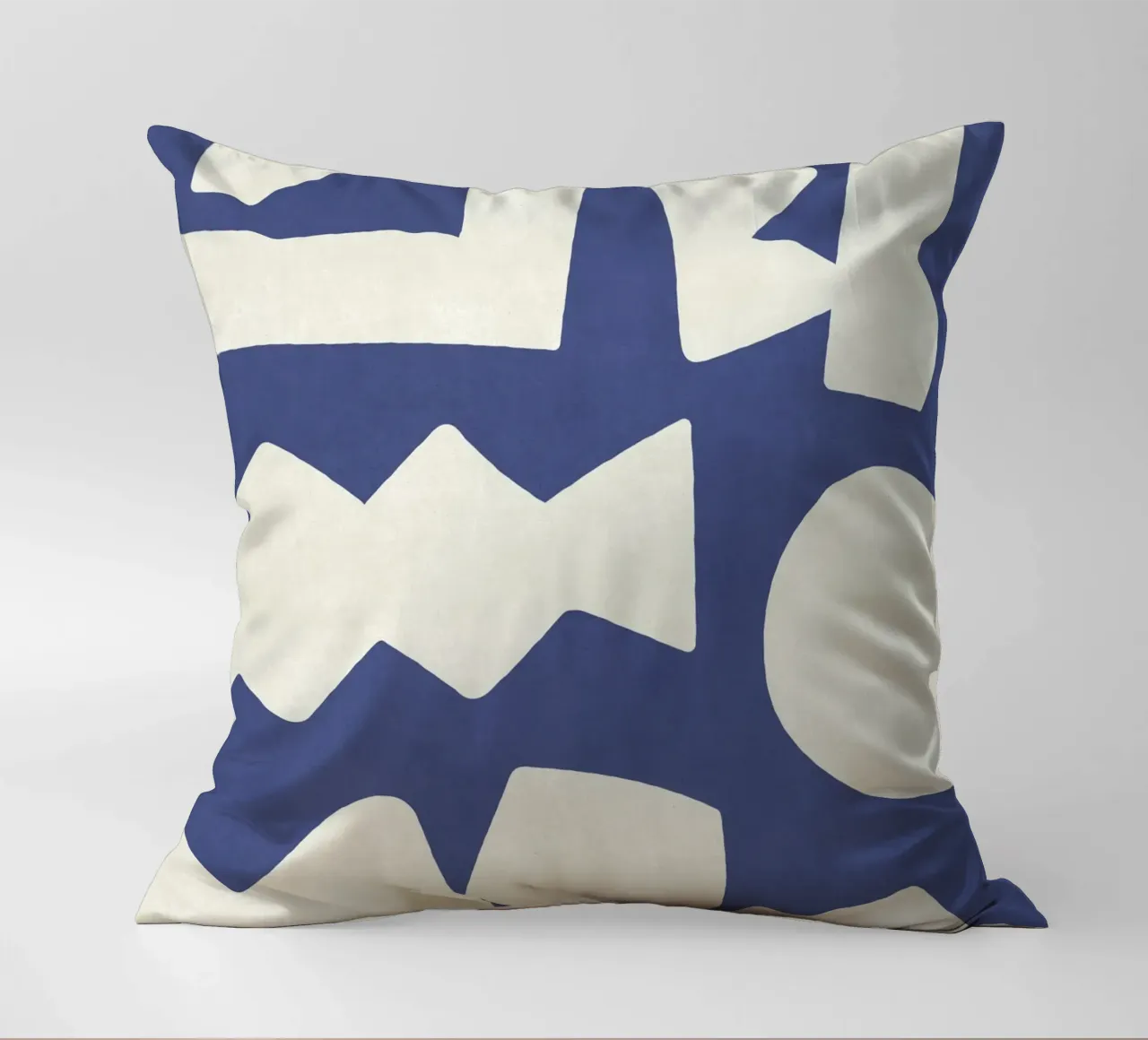Forme grafiche astratte primitive - Blu navy cuscino da MoonlightPrint
