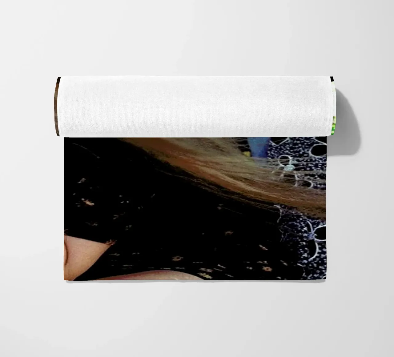 Conundrum telo mare da Aysha Banos