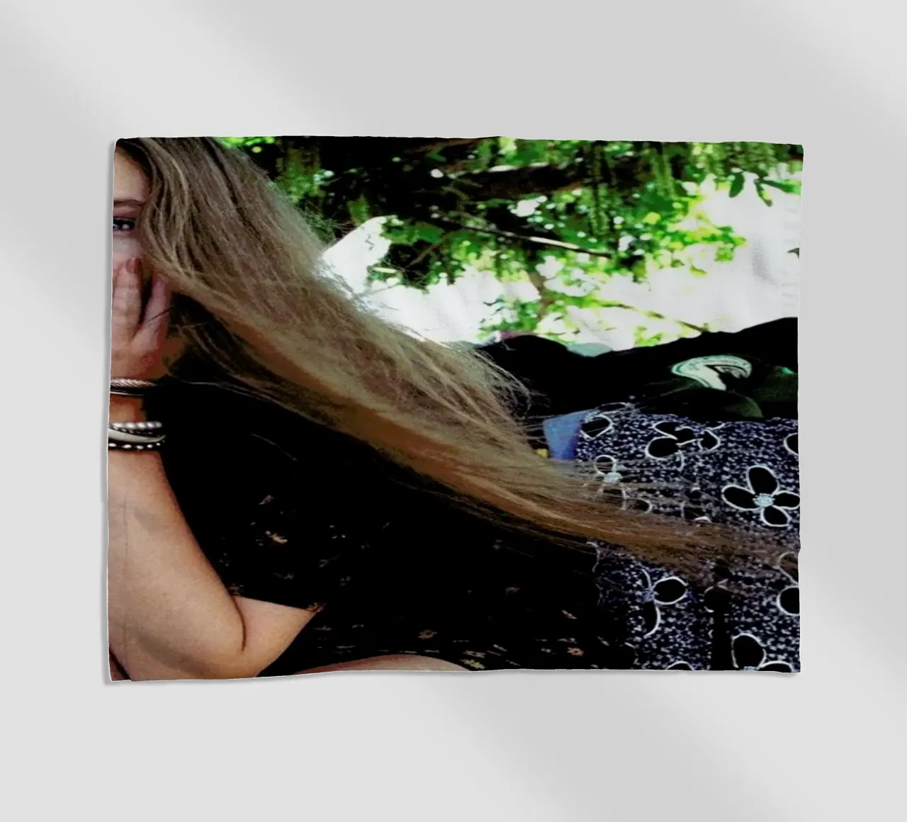 Conundrum telo mare da Aysha Banos