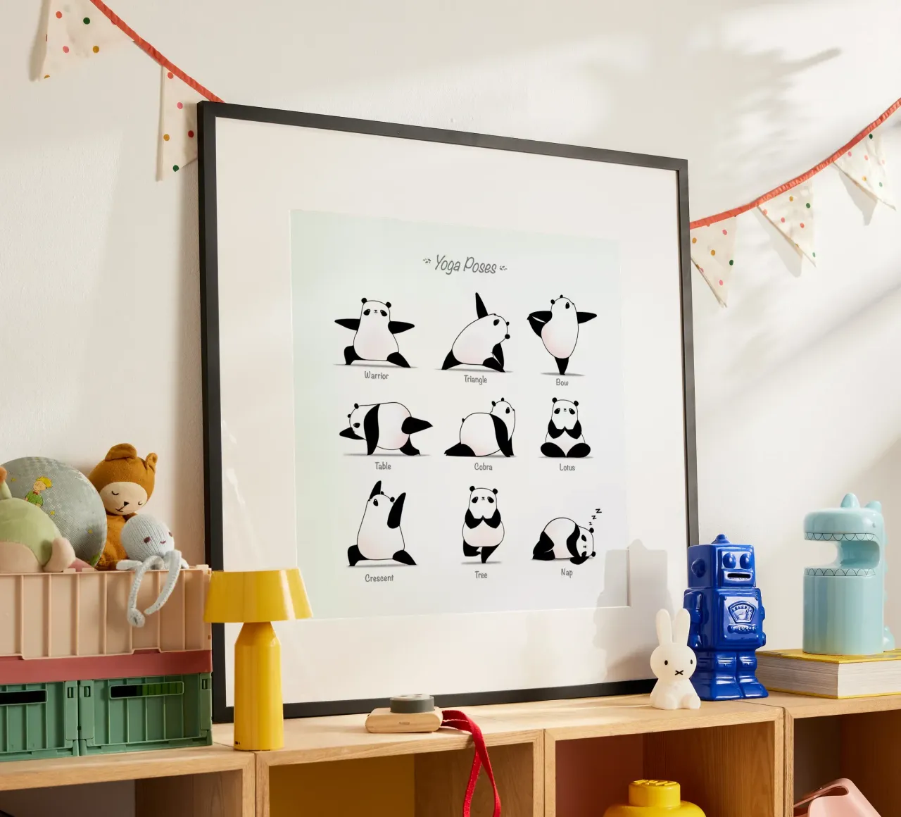 Yoga Panda II poster con telaio in legno da Tobe Fonseca