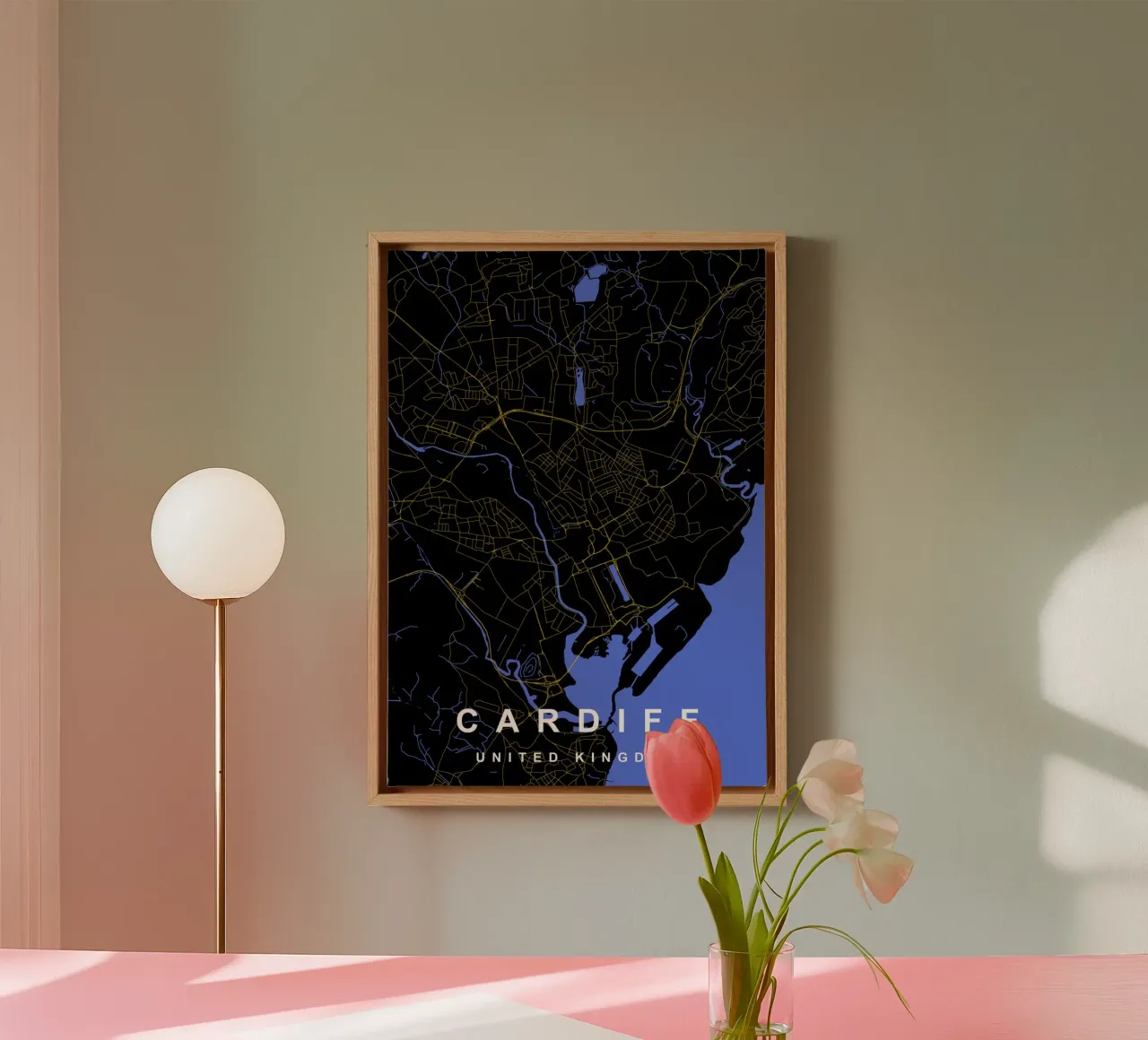 Mappa della città di Cardiff Regno Unito nero e oro tela con Cornice a cassetta da Cartographers Library