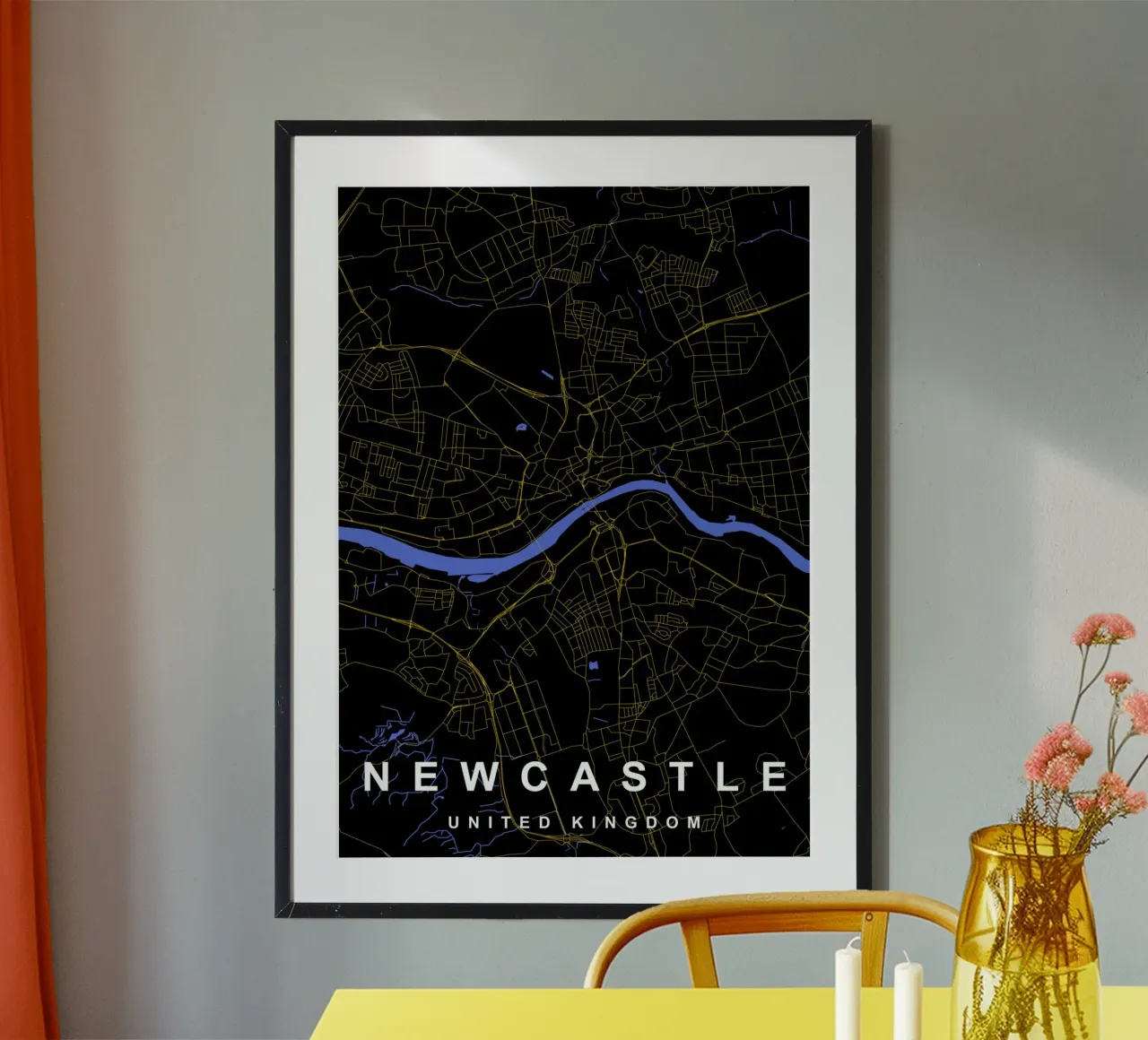 Mappa della città di Newcastle Regno Unito nero e oro poster da Cartographers Library