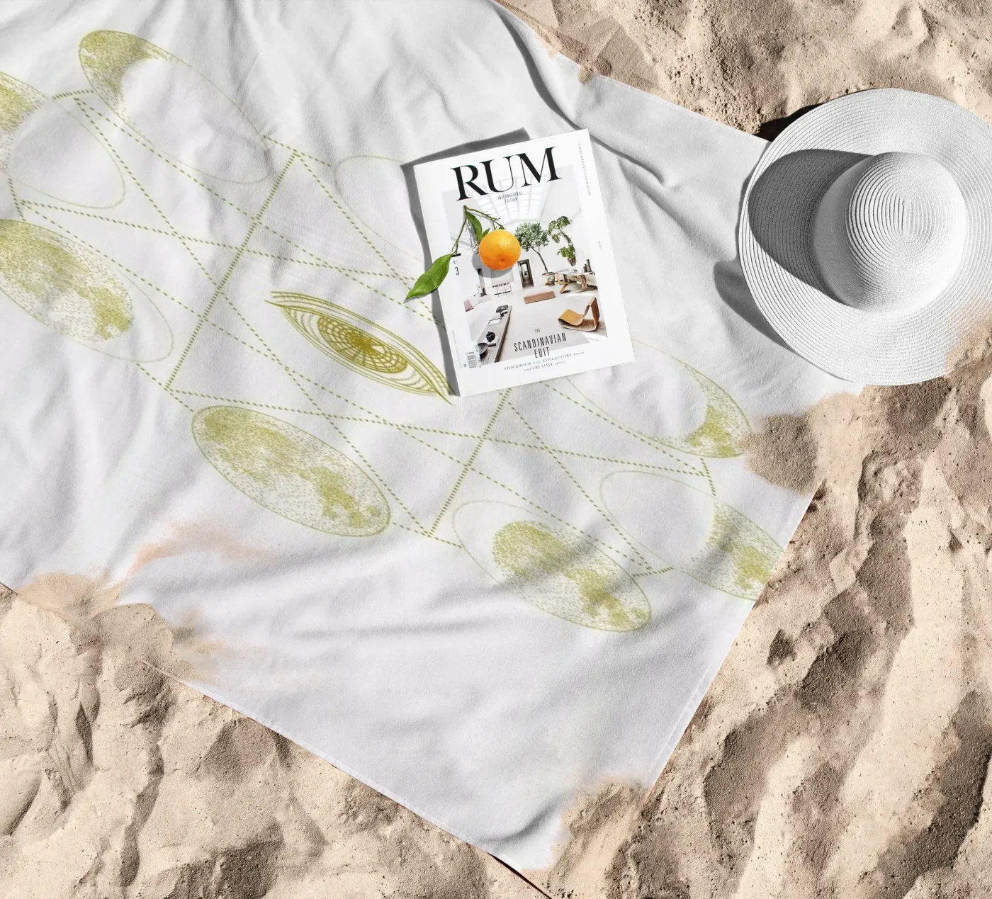 Cosmic strandhanddoek van daylight design studio