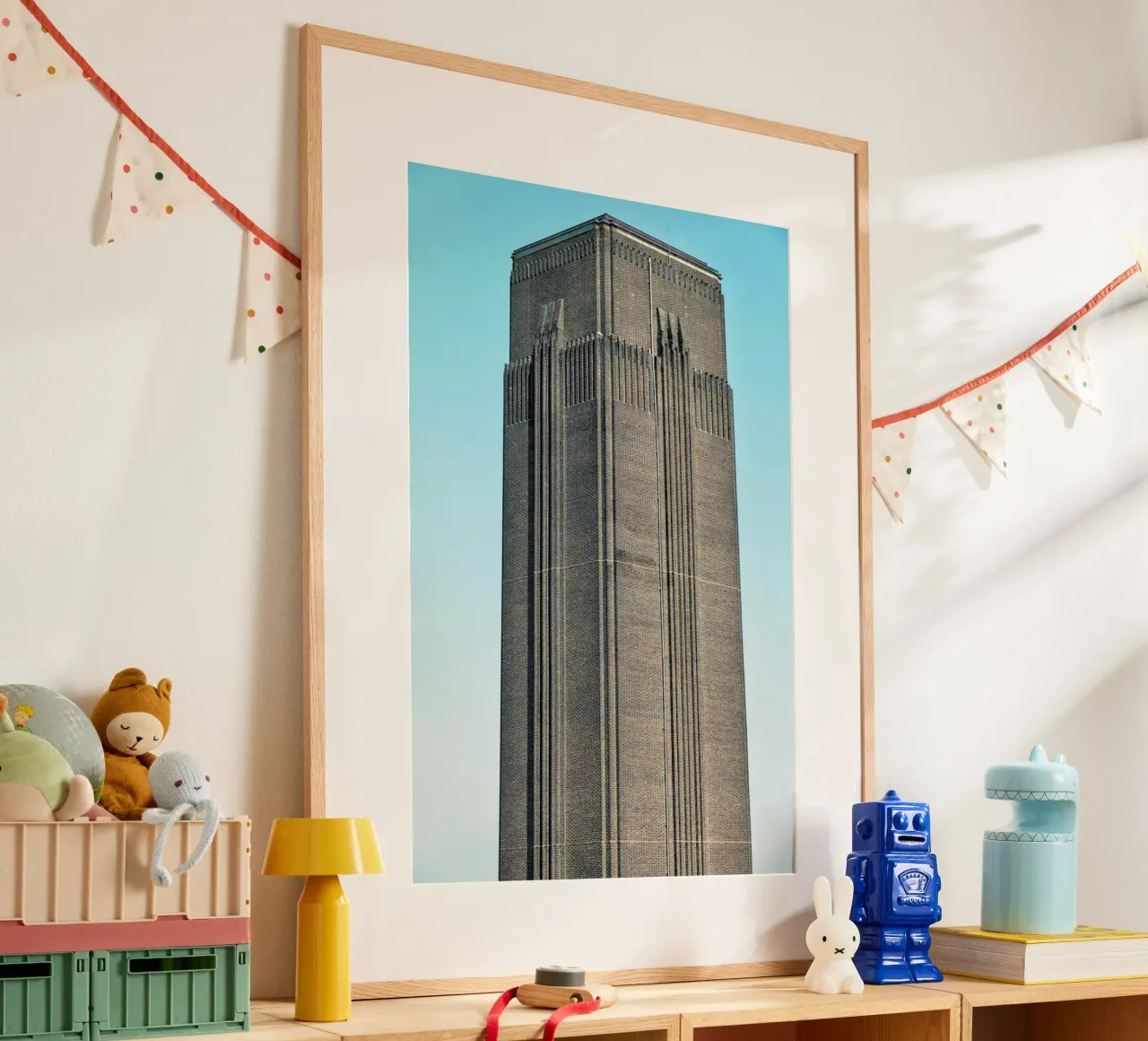 Tate Modern 02 poster con telaio in plastica da Michael Belhadi
