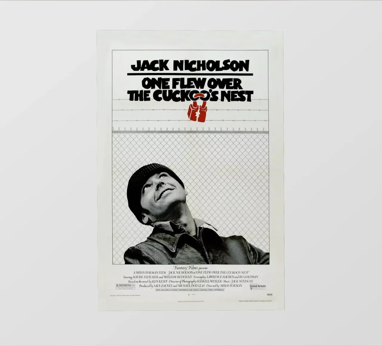 ‘One Flew over the Cuckoo’s Nest’ Retro Movie Poster pellicola backlit da Gallery Print and Art Limited