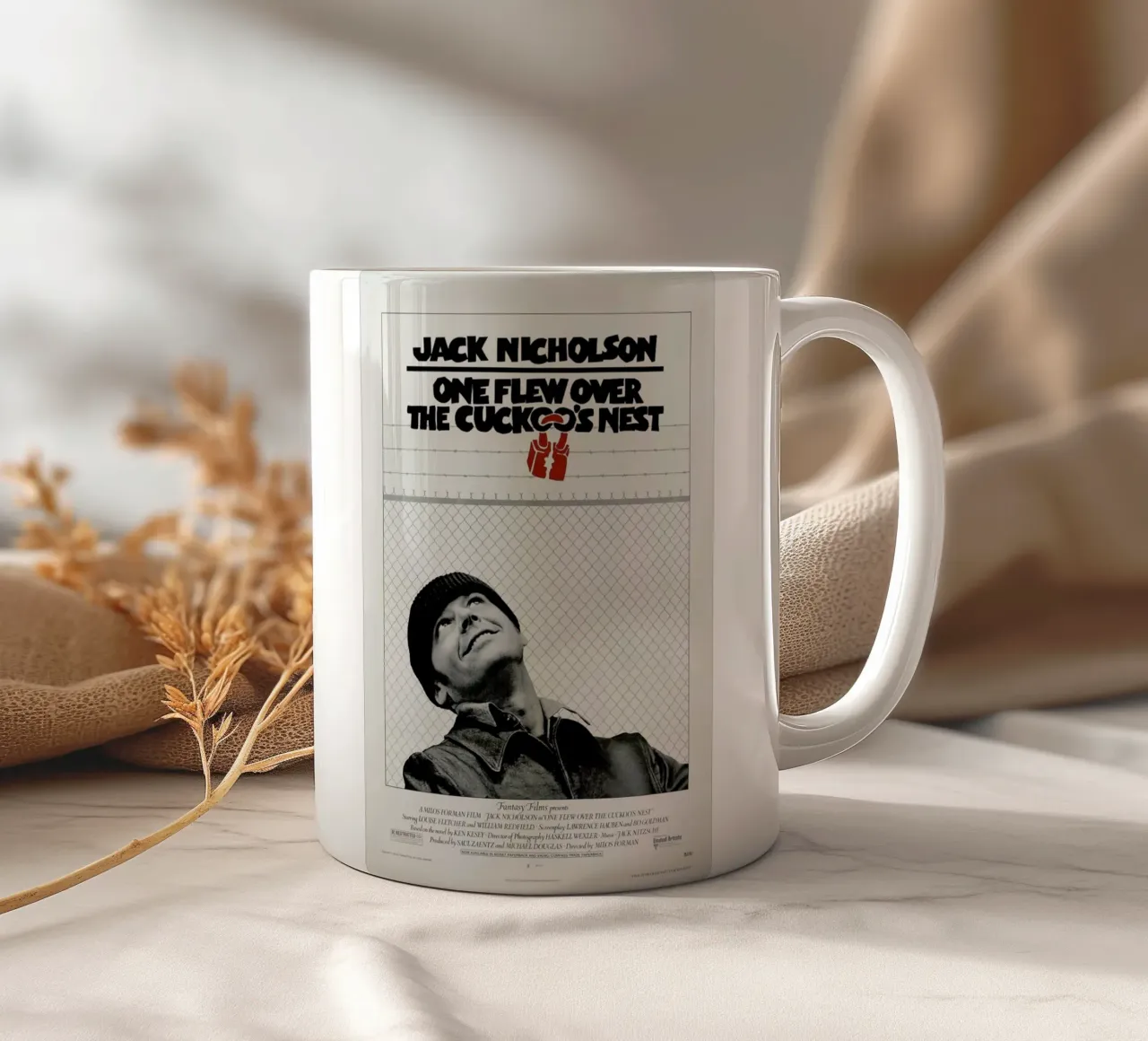 ‘One Flew over the Cuckoo’s Nest’ Retro Movie Poster tazza in ceramica da Gallery Print and Art Limited
