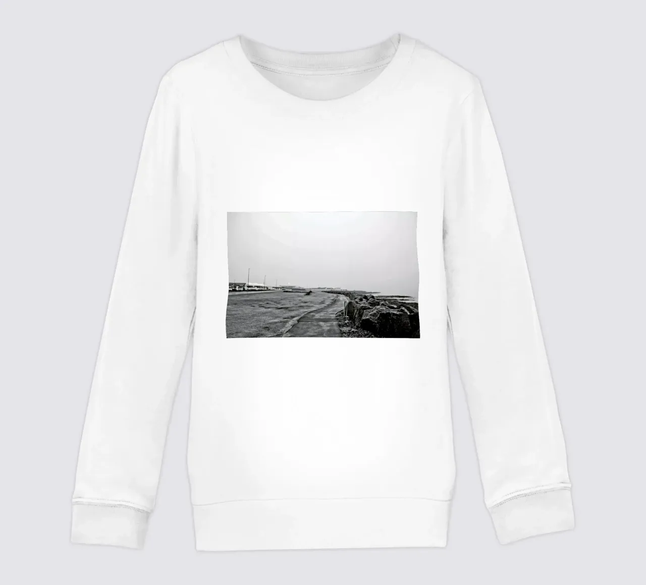 Reykjavík shore kids sweatshirt by Nur Mut