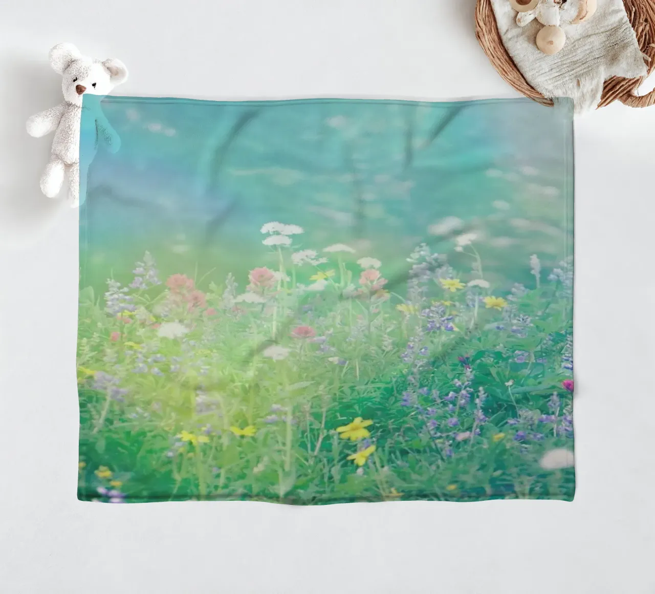 Mountain Wild Flowers 2 coperta in pile da Robin Delean