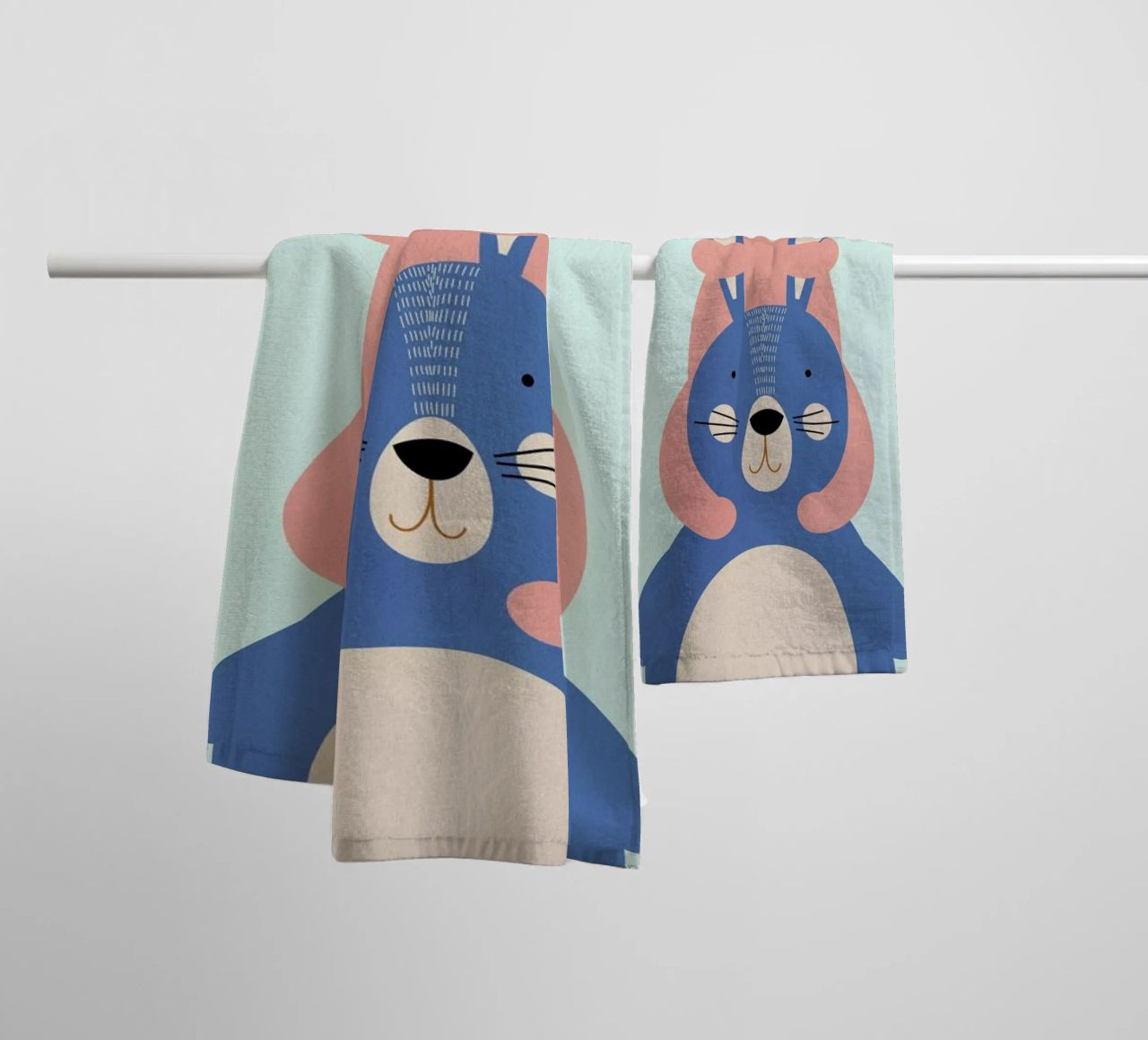 Bunny Rabbits Handtuch von Little Flourishes