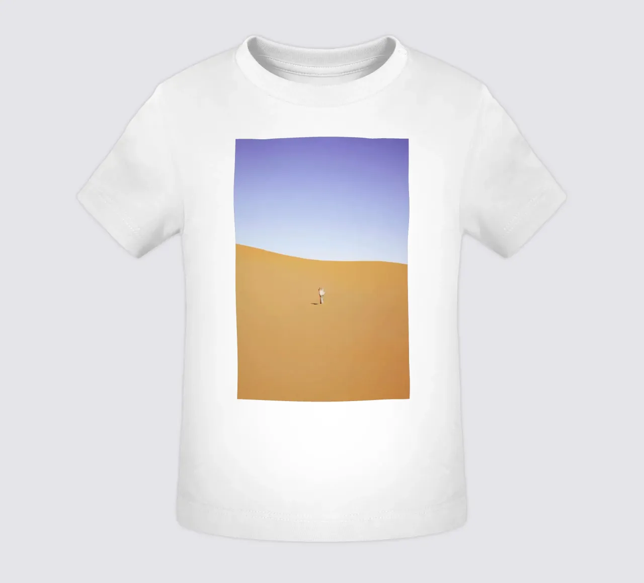 1 m Fine baby t-shirt by Rupert Höller