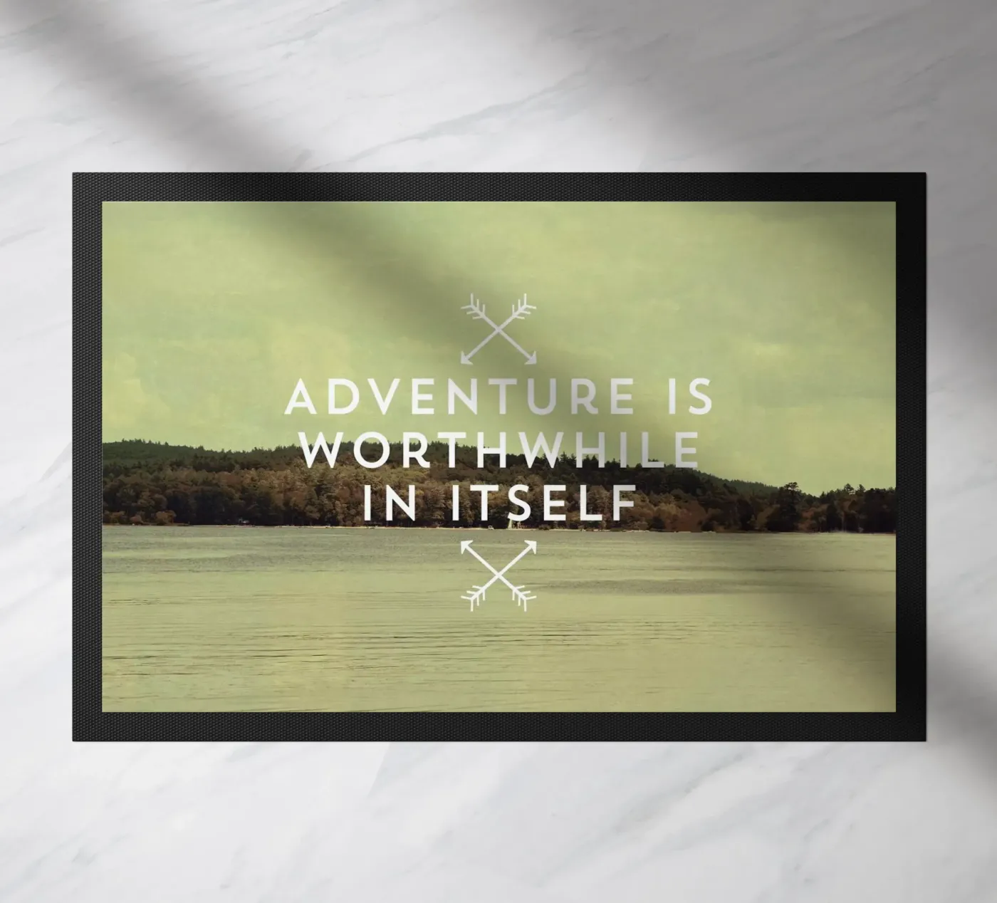 Worthwhile Fußmatte von Vintage Skies