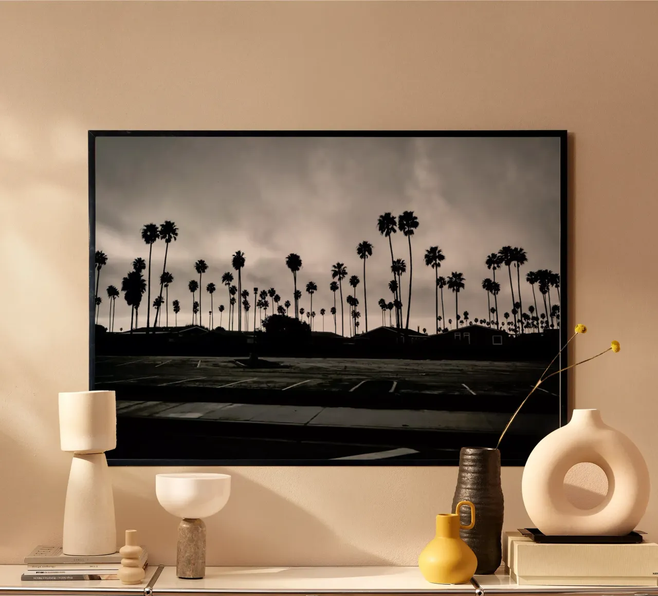 Palmtree Takeover poster con telaio in alluminio da In Full Color