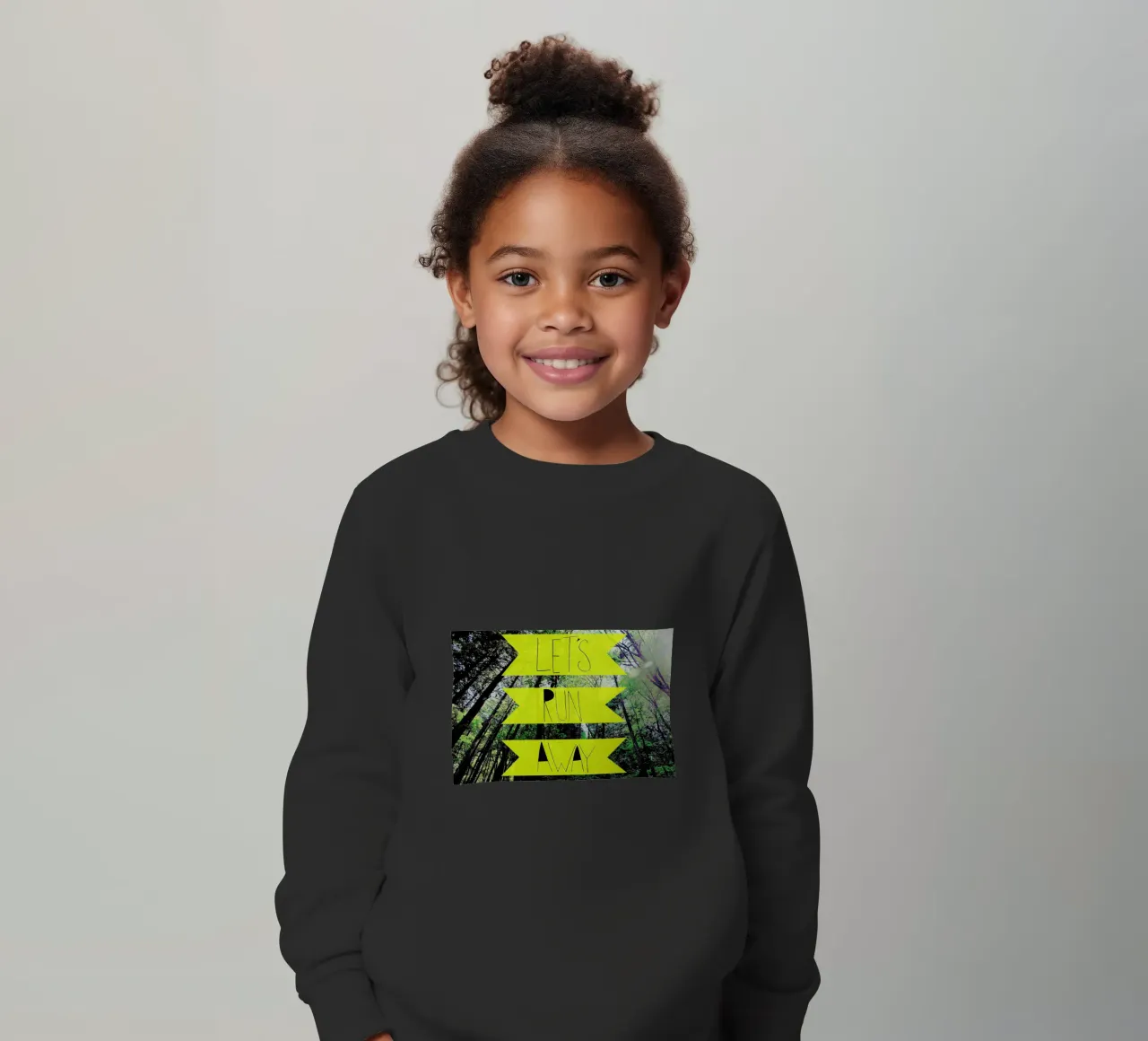 Let's Run Away - to the forest felpa bambino da Leah Flores