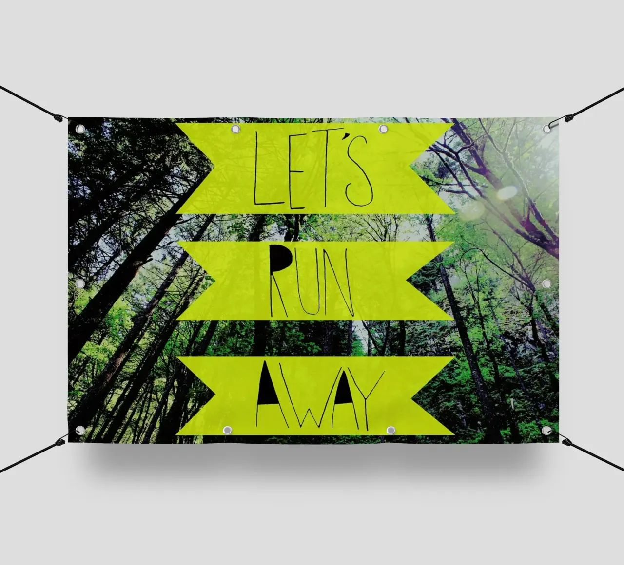 Let's Run Away - to the forest telo in pvc da Leah Flores