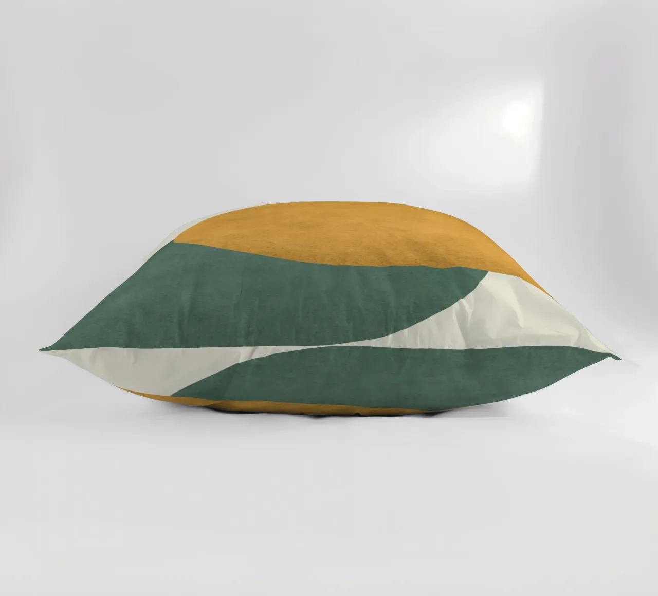 Halfmoon Colorblock cuscino da MoonlightPrint