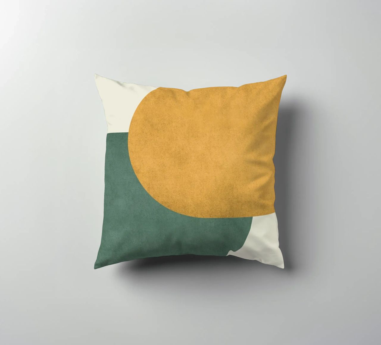 Halfmoon Colorblock cuscino da MoonlightPrint