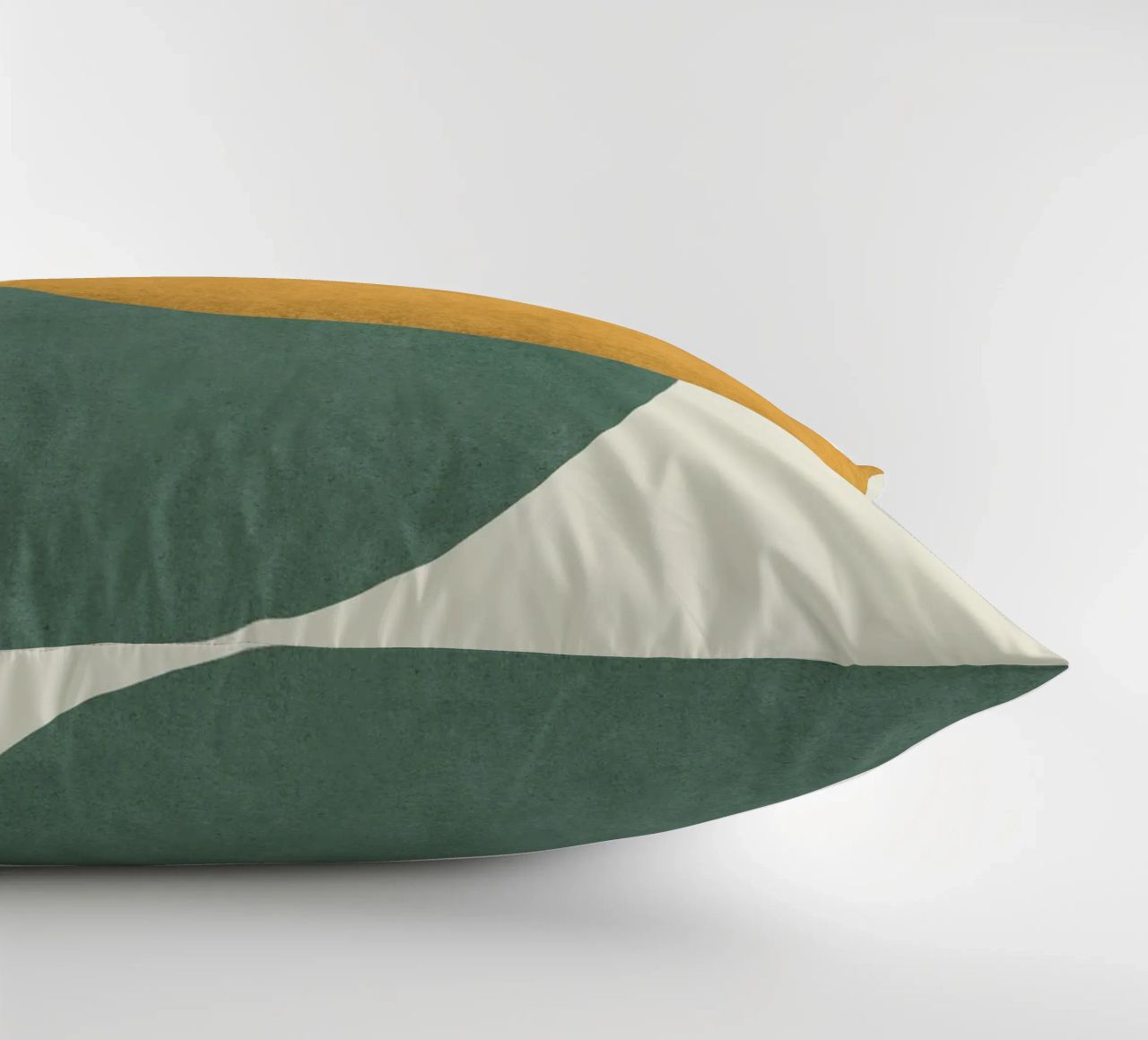 Halfmoon Colorblock cuscino da MoonlightPrint