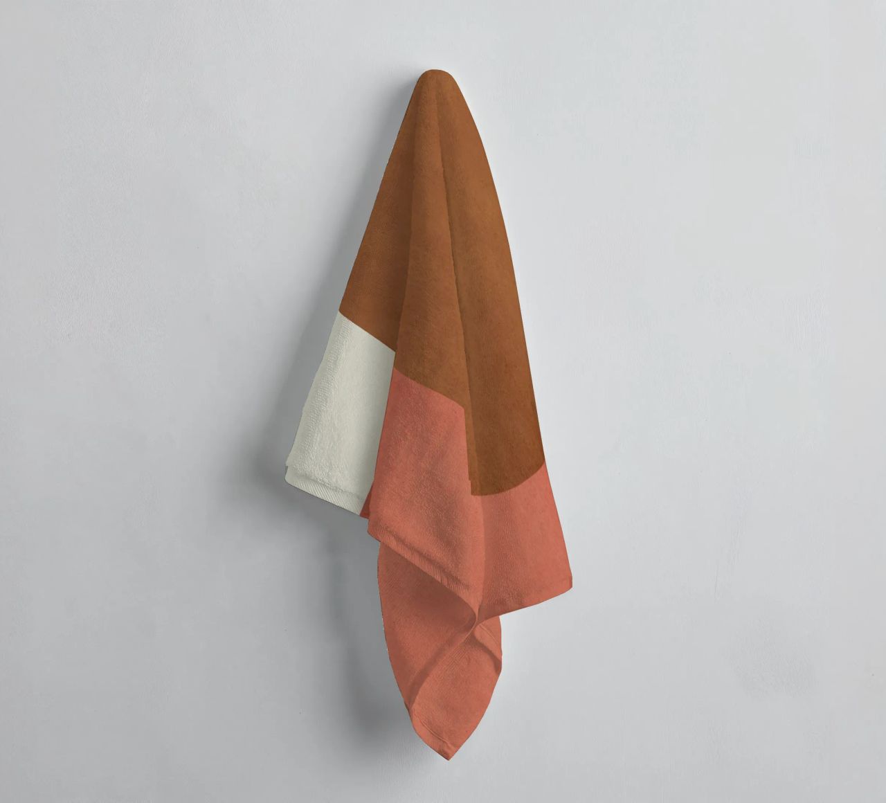 Halfmoon Colorblock - asciugamano da bagno da MoonlightPrint