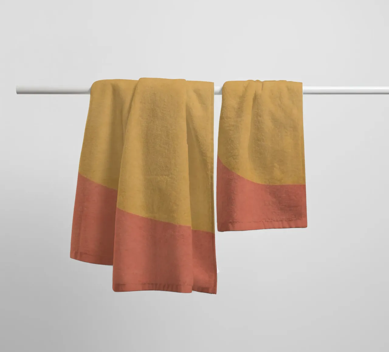 Halfmoon Colorblock - Oro Rosa asciugamano da bagno da MoonlightPrint