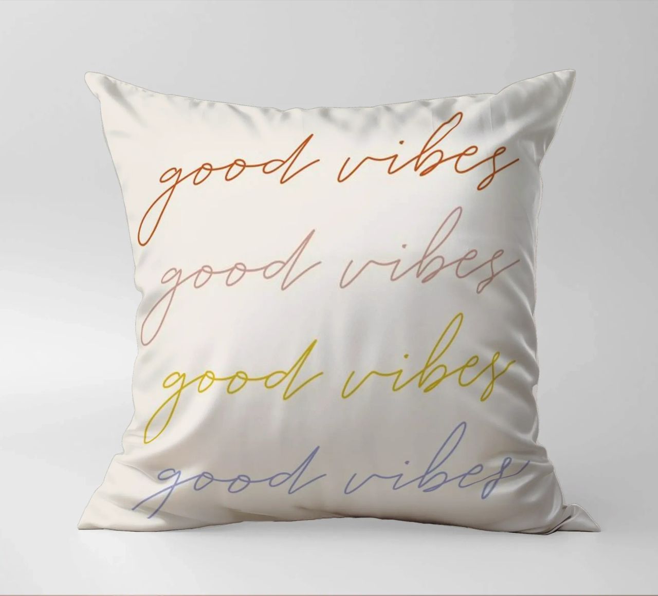 Good Vibes cuscino da daylight design studio