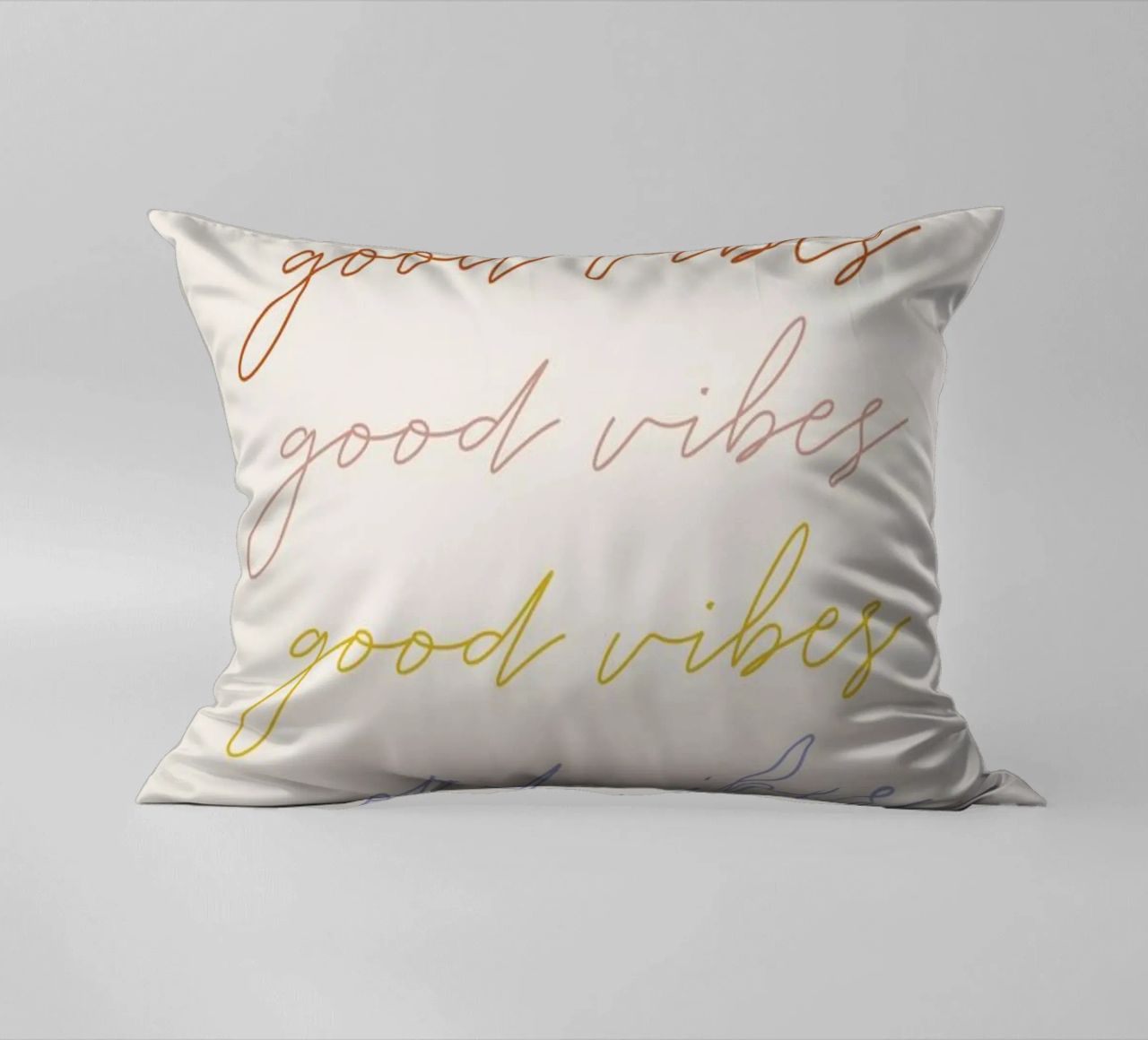 Good Vibes cuscino da daylight design studio