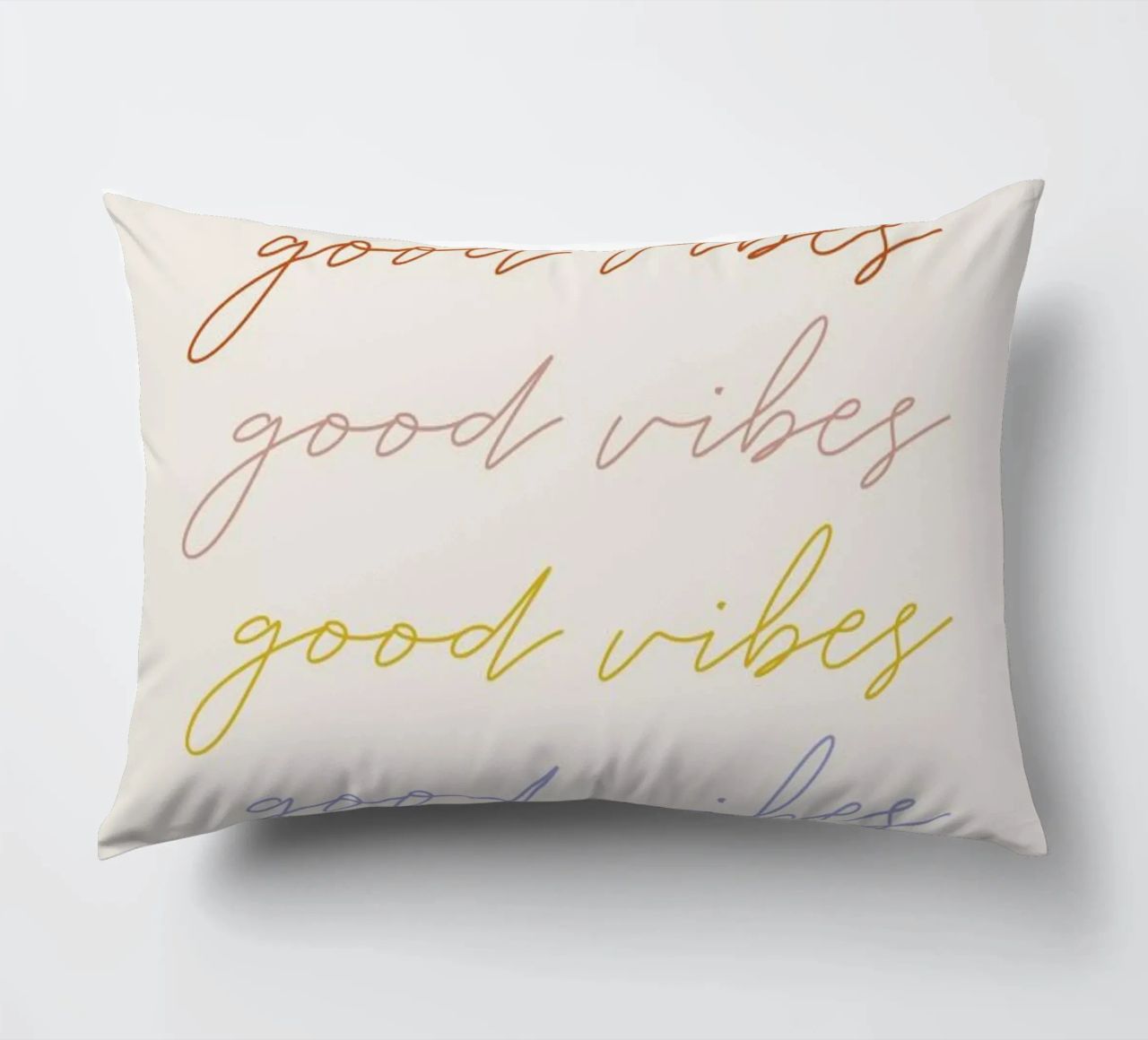 Good Vibes cuscino da daylight design studio