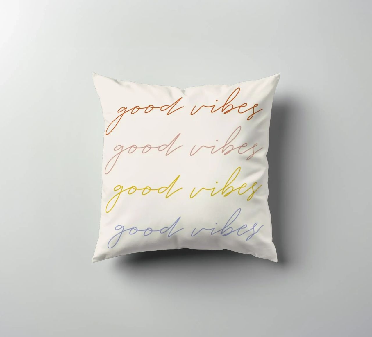 Good Vibes cuscino da daylight design studio