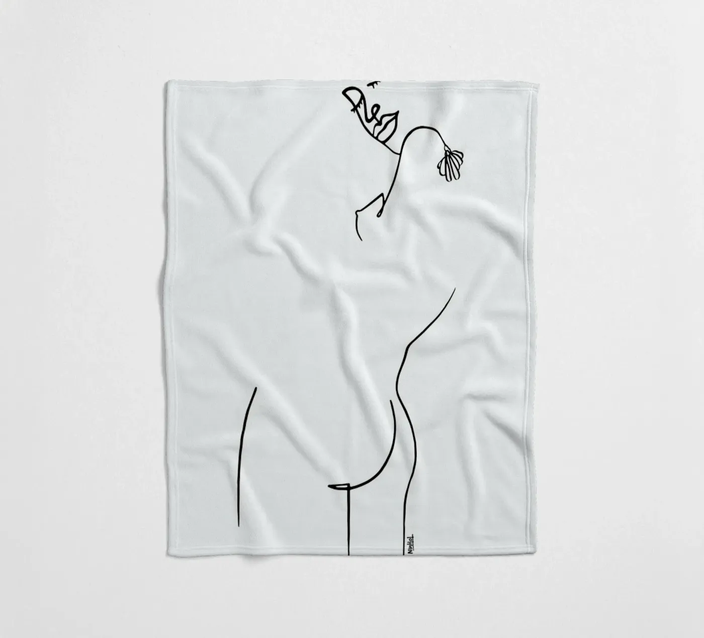 Back Yourself fleece blanket by Ninhol