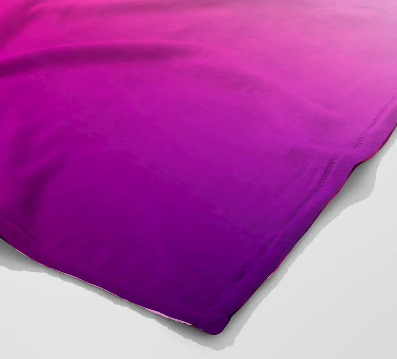 Una morbida miscela di colori rosa crea una carta da parati sorprendente coperta in pile da DesignDoodle