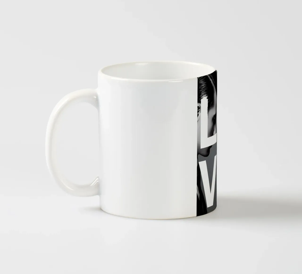 Love #2 tazza in ceramica da M-Ulrich-Digital Art