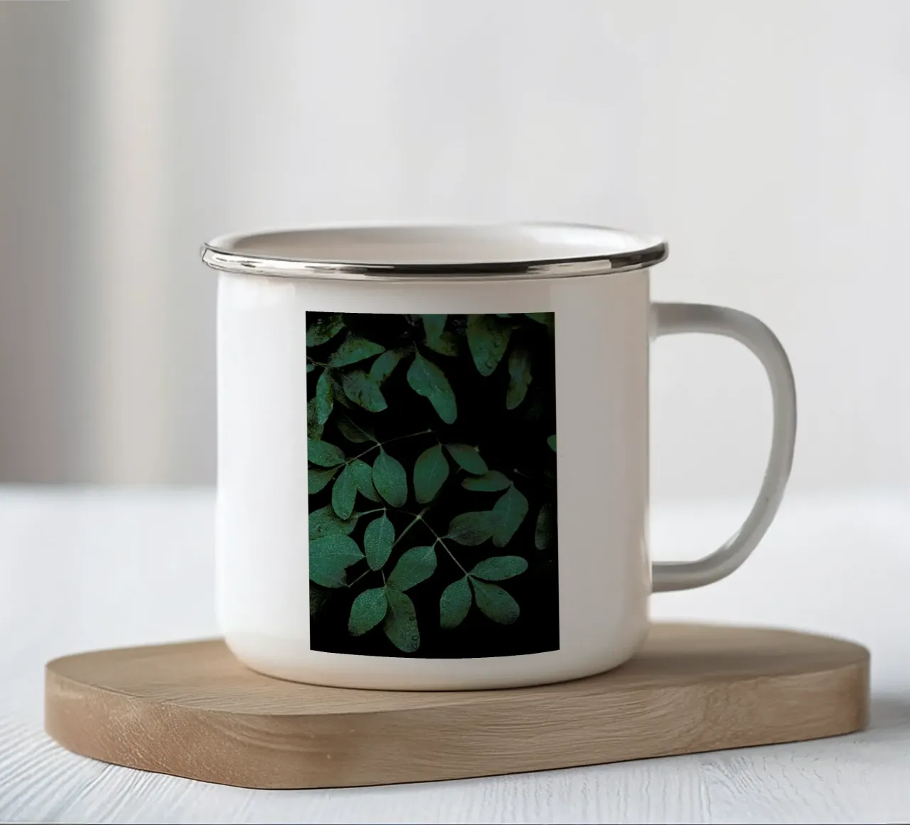 The Beauty in a Rainy Day tazza in smalto da Studio Nahili