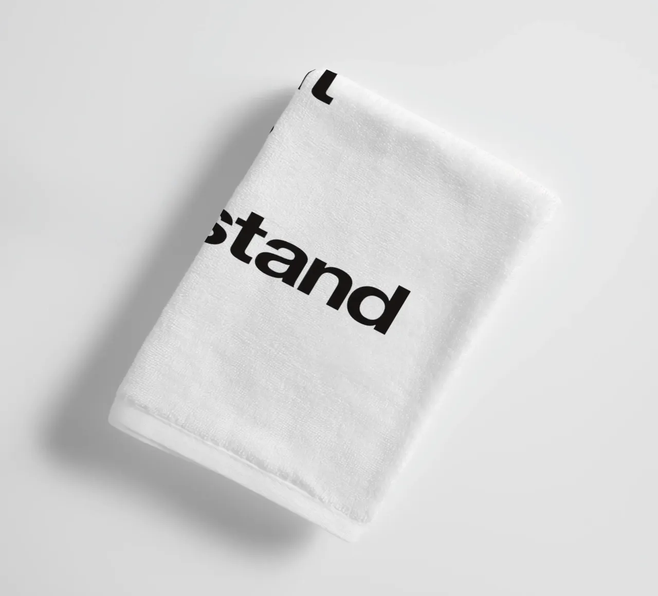 Va bene vivere una vita che gli altri non capiscono asciugamano da bagno da THE MOTIVATED TYPE