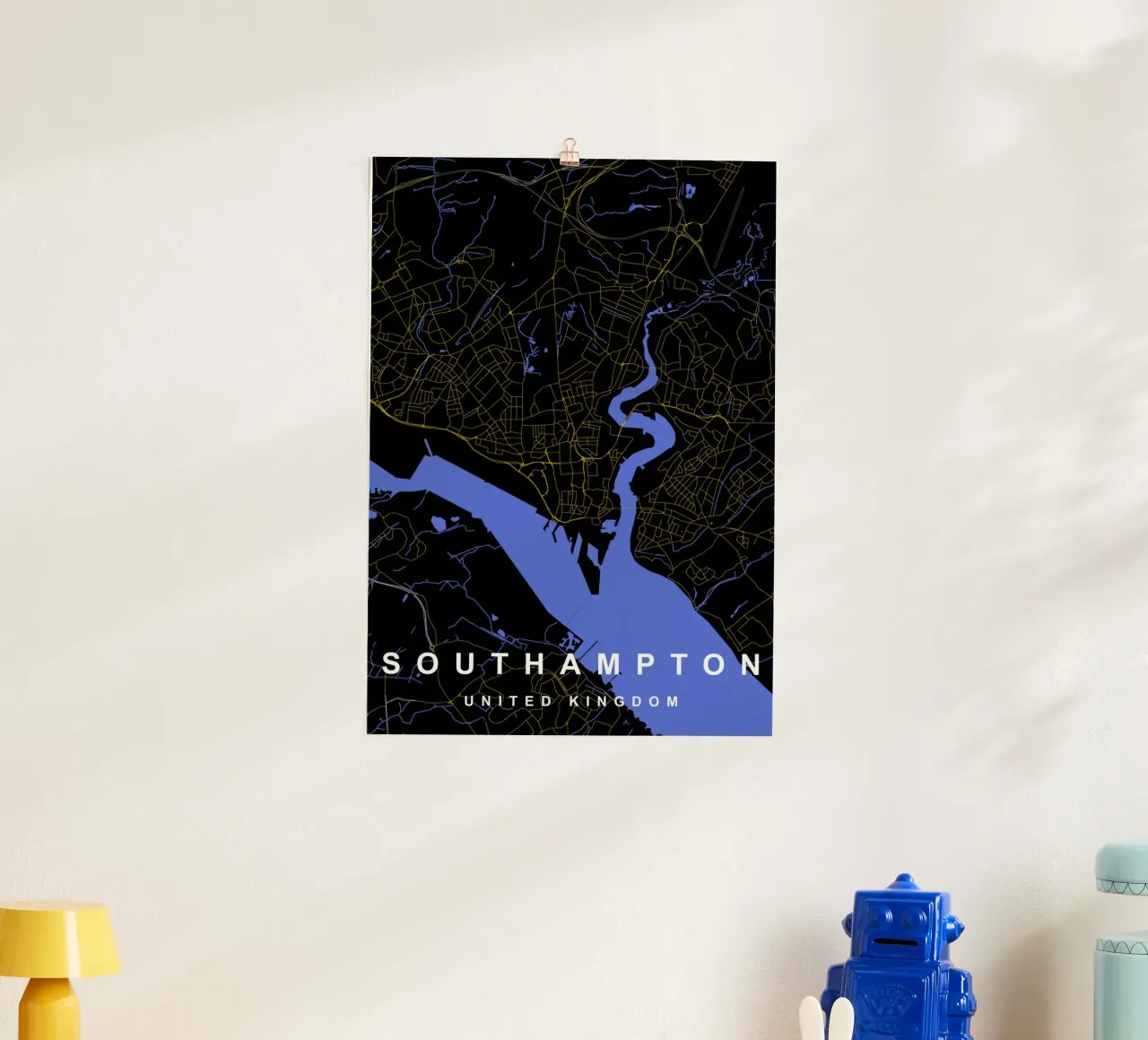 Southampton Mappa della città del Regno Unito nero e oro poster da Cartographers Library