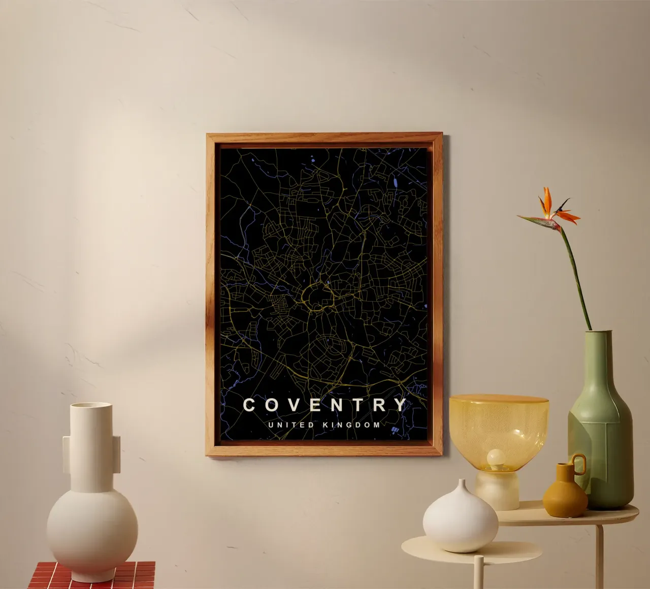 Mappa della città di Coventry Regno Unito nero e oro alluminio dibond da Cartographers Library