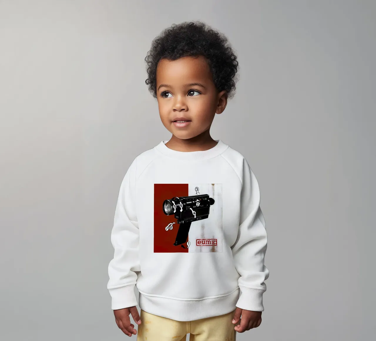 Super 8 felpa neonato da Famous When Dead