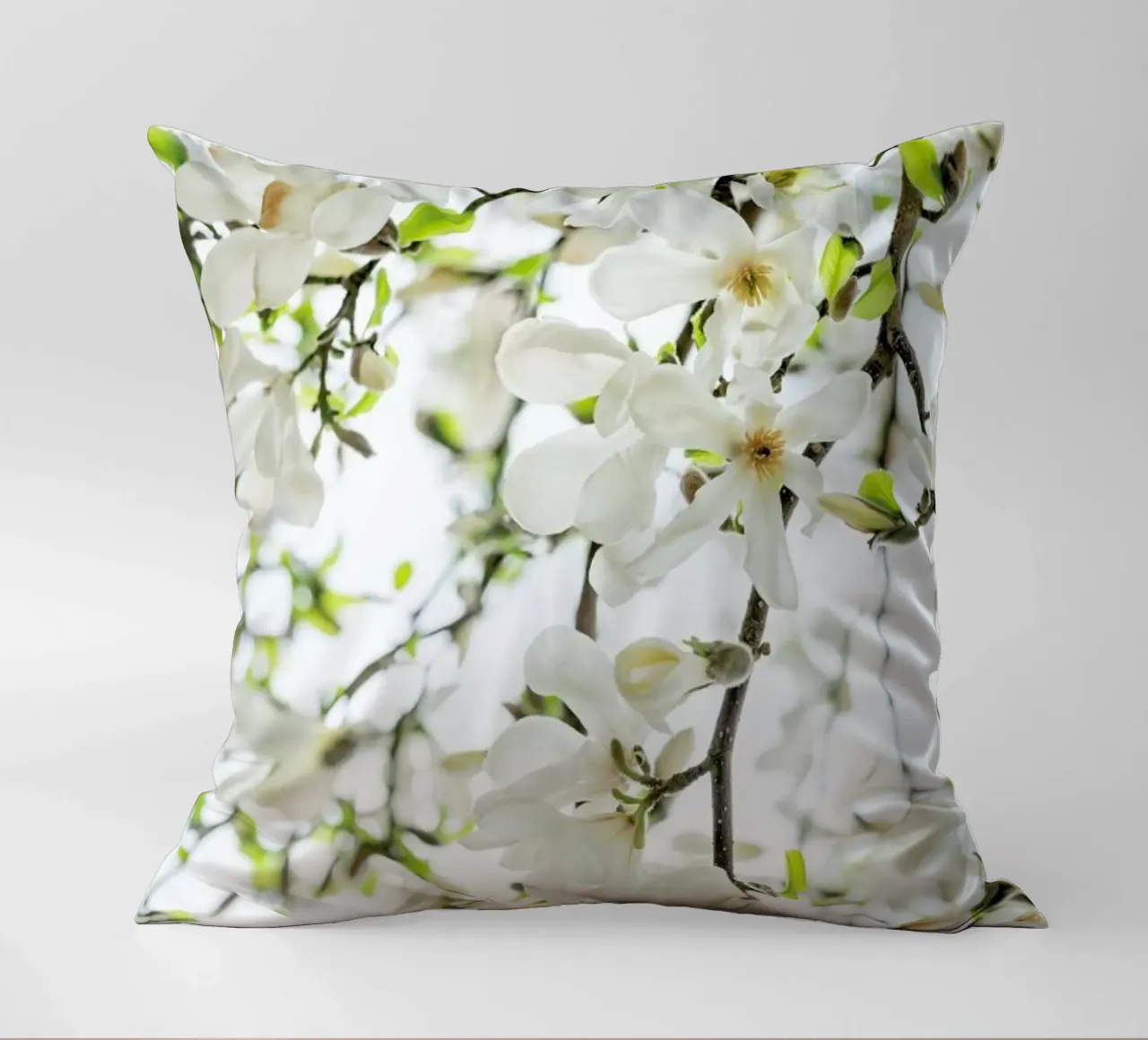 Magnolia Tree White cuscino da Curious Collections by Marielle Leenders