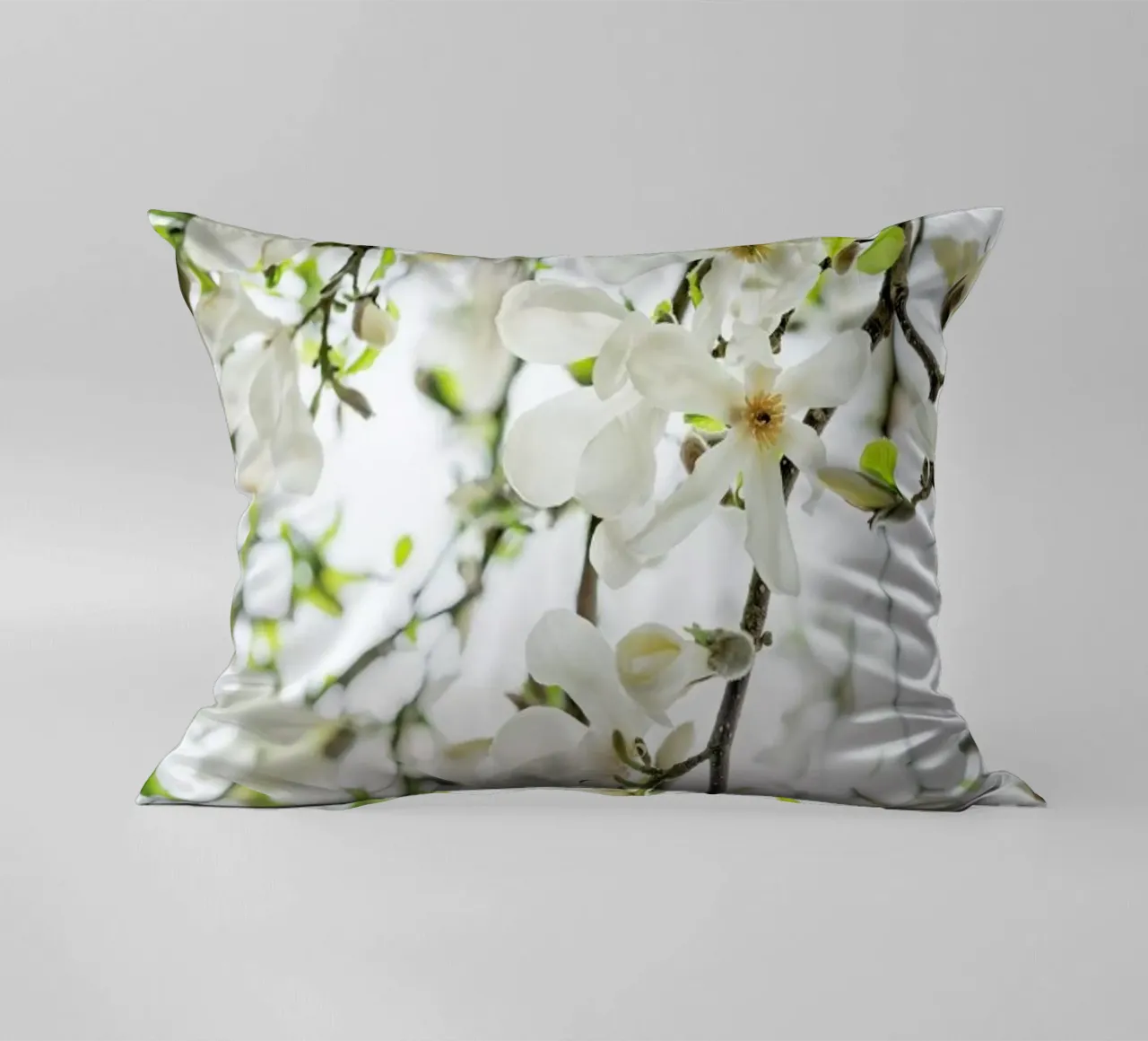 Magnolia Tree White cuscino da Curious Collections by Marielle Leenders