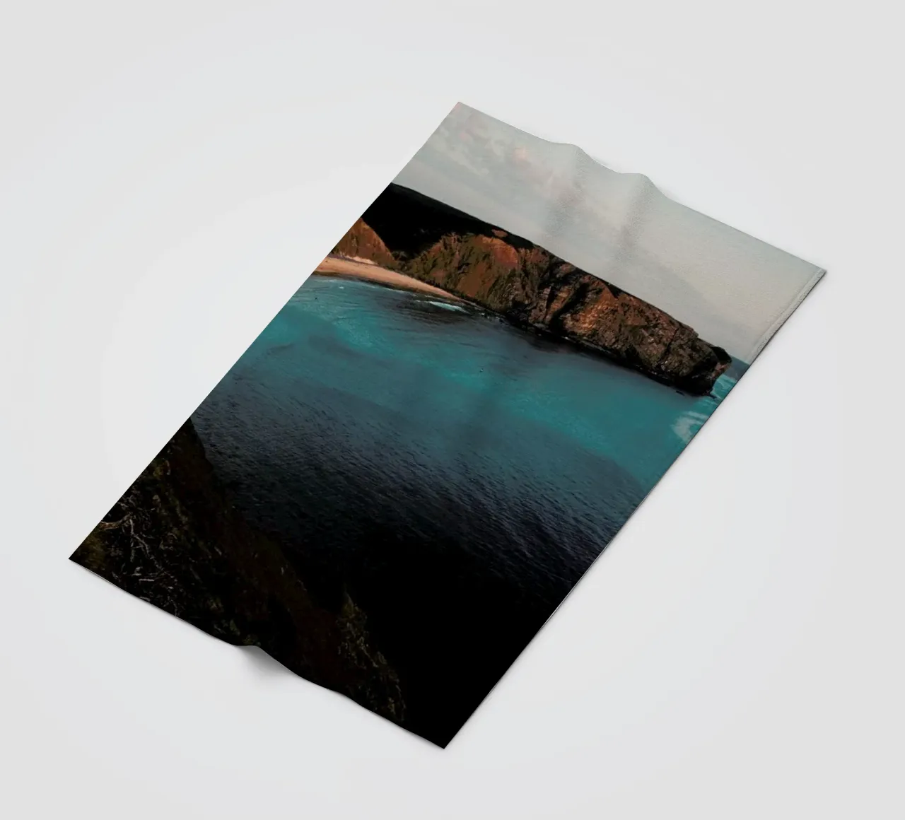 Coast Line in Portugal coperta in pile da Sebastian Hilgetag