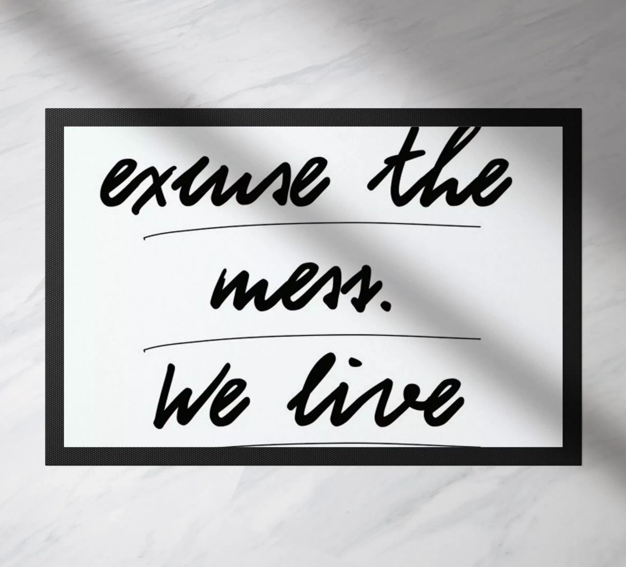 Excuse the mess zerbino da PETERSEN