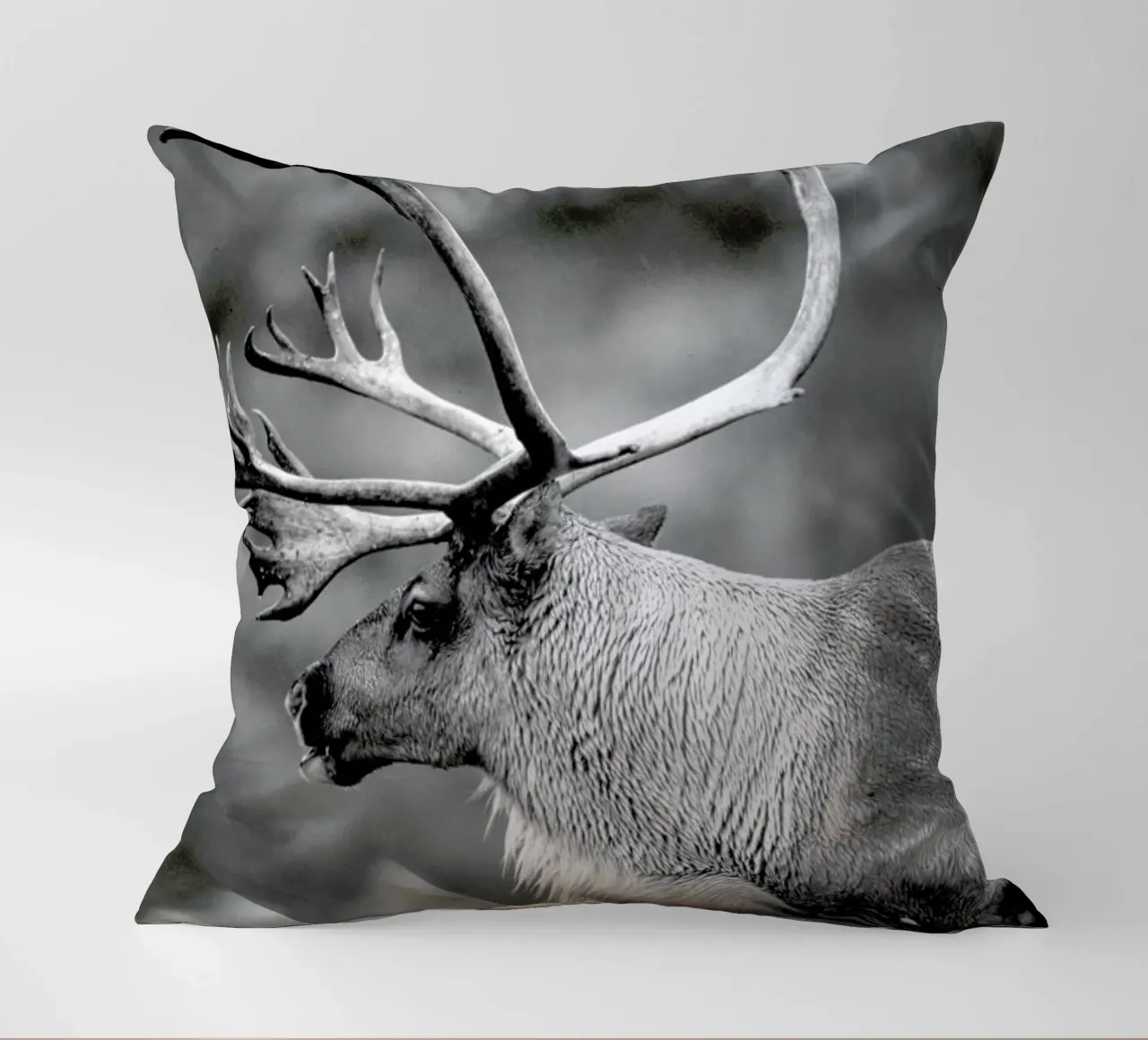 Caribou cuscino da Natural Kingdom