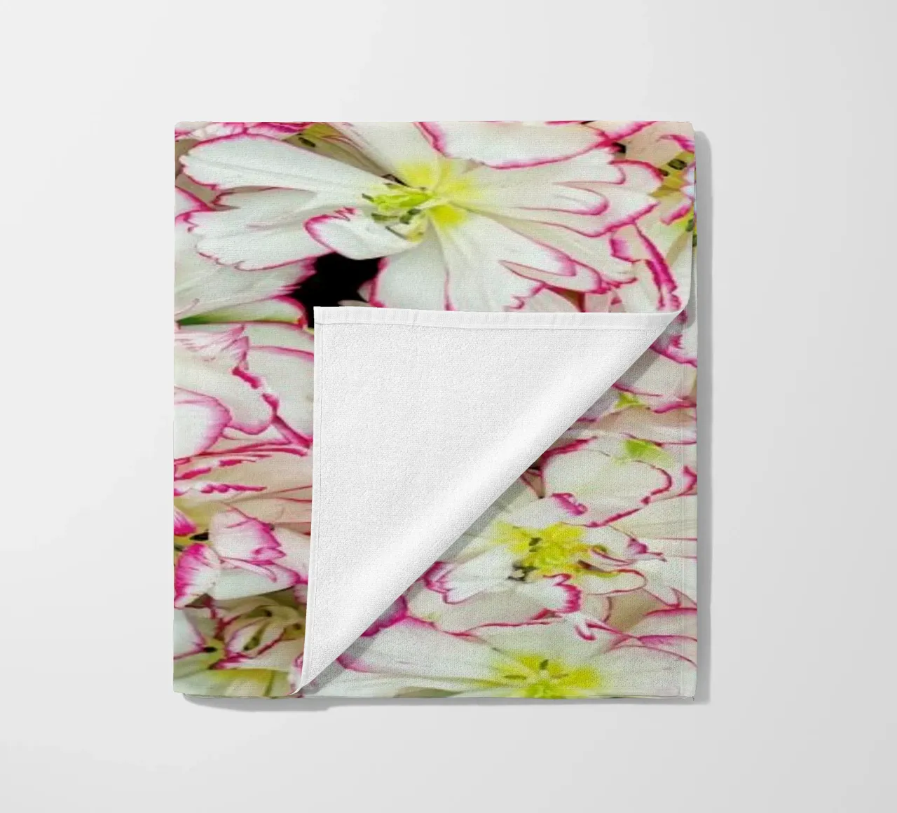 Romantic Tulips telo mare da Curious Collections by Marielle Leenders