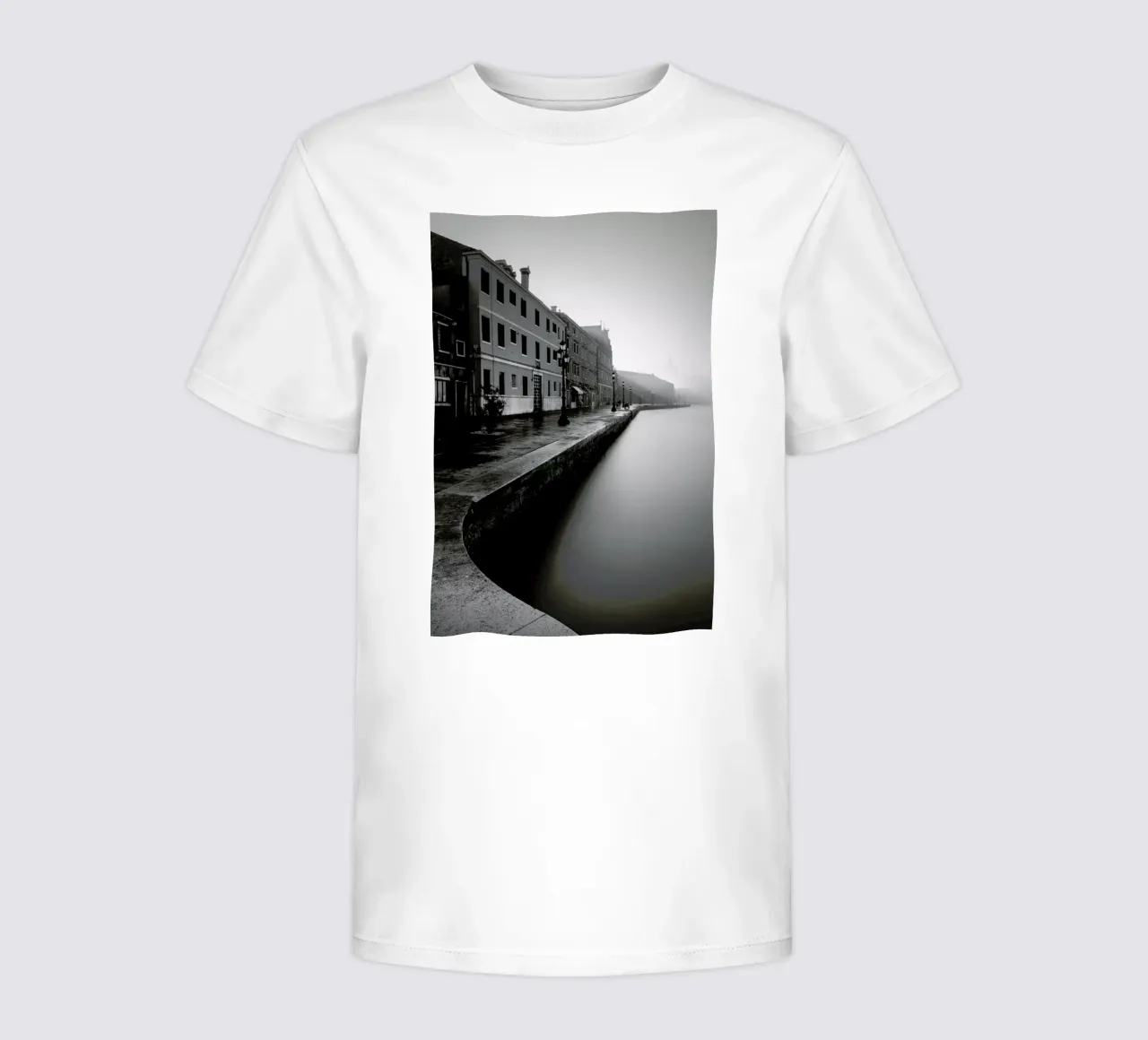 Venedig - Giudecca kids t-shirt by Håggard Photography | Ronny Behnert