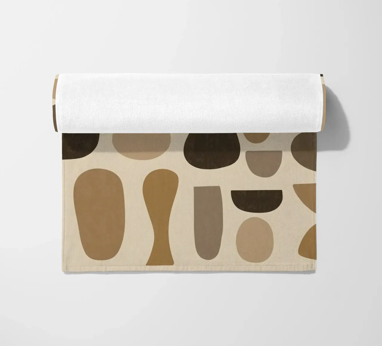 Abstract Organic Shapes in Browns telo mare da Gypsy Galleria