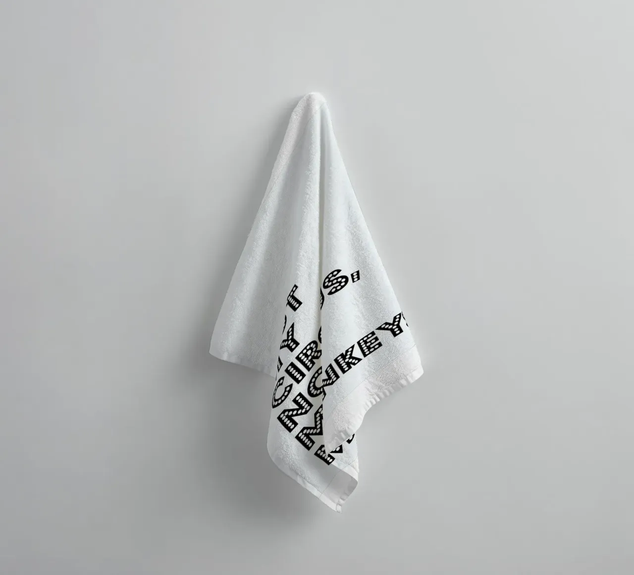 Not My Circus, Not My Monkeys asciugamano da bagno da The Native State