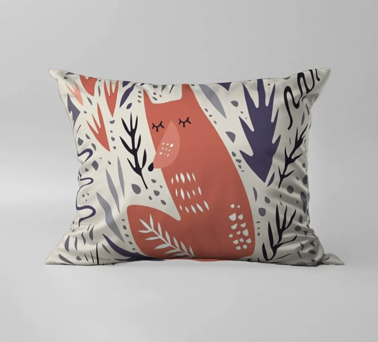 Hibernating Fox cuscino da Little Flourishes