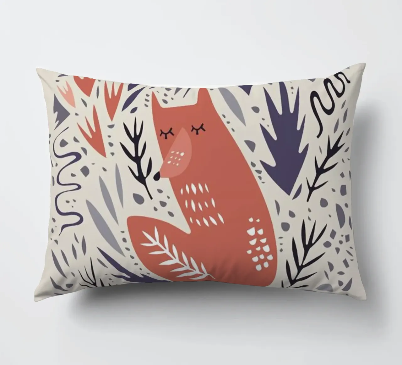 Hibernating Fox cuscino da Little Flourishes