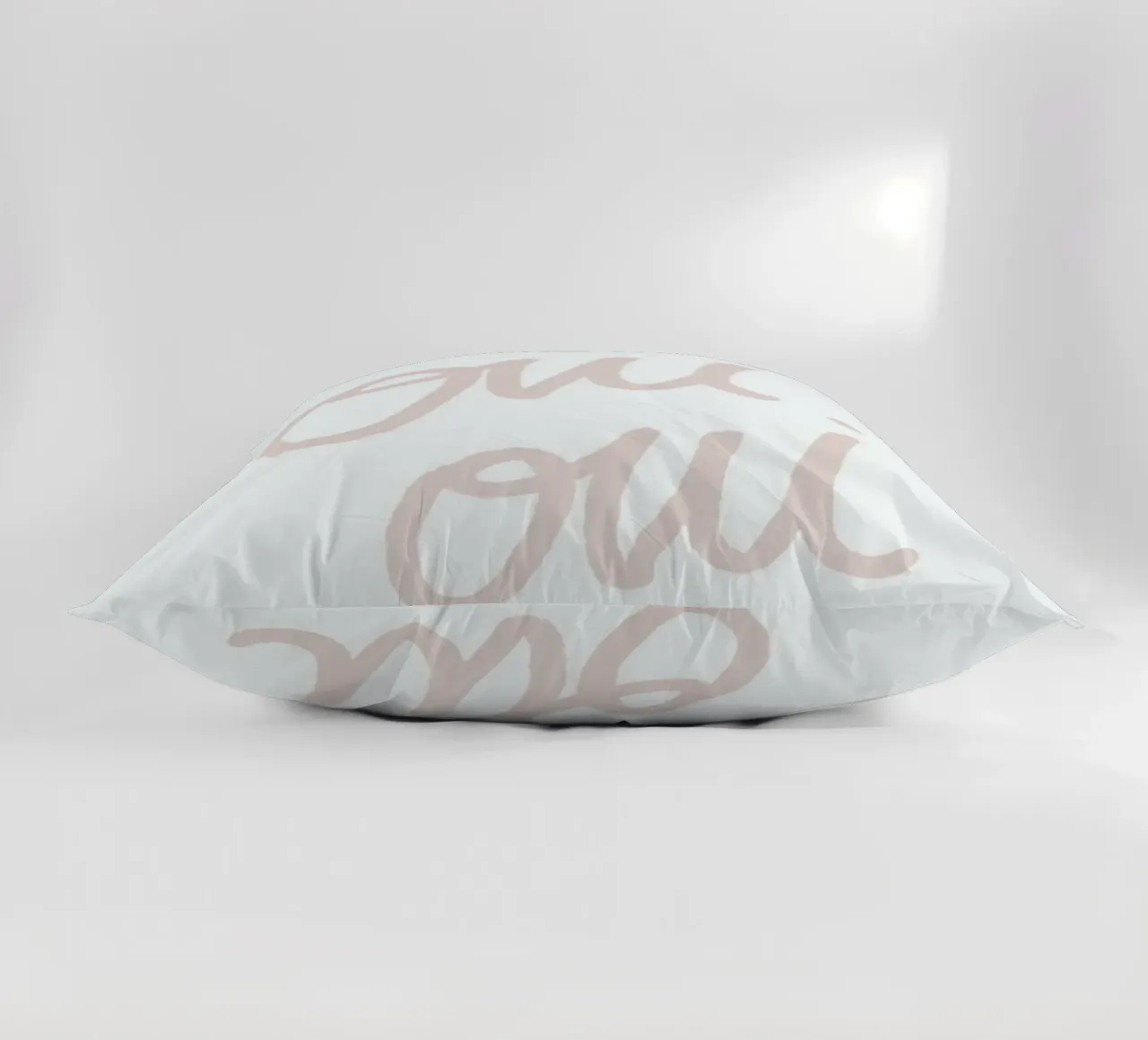 Oui oui cuscino da KRUTH DESIGN