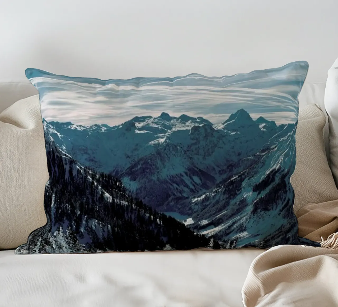Austrian Alps in Winter cuscino da Sebastian Hilgetag