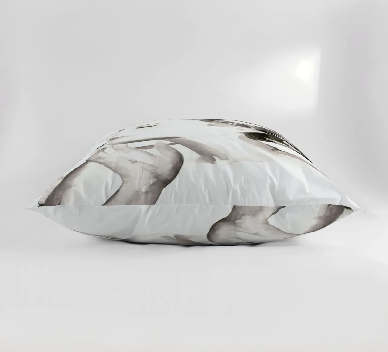 Gently Does It cuscino da Victoria Verbaan